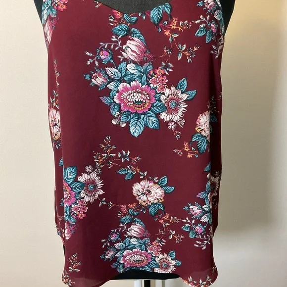Pink Republic Red Floral Camisole Medium V Neck Spaghetti Strap Top - Picture 3 of 5